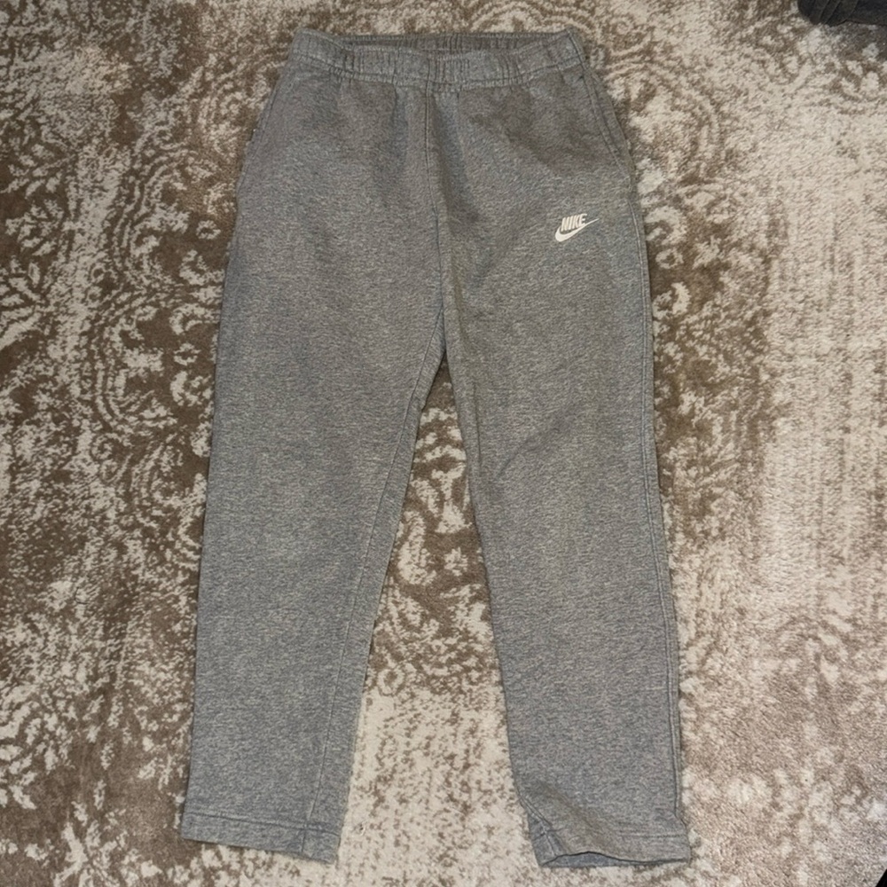 Like new condition Nike sweatpants